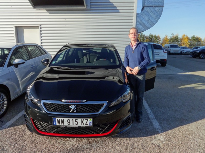 Avis-mandataire-auto-Emotors-Peugeot-308-Gti-thp-270-plus-toit-vitr-plus-alarme.