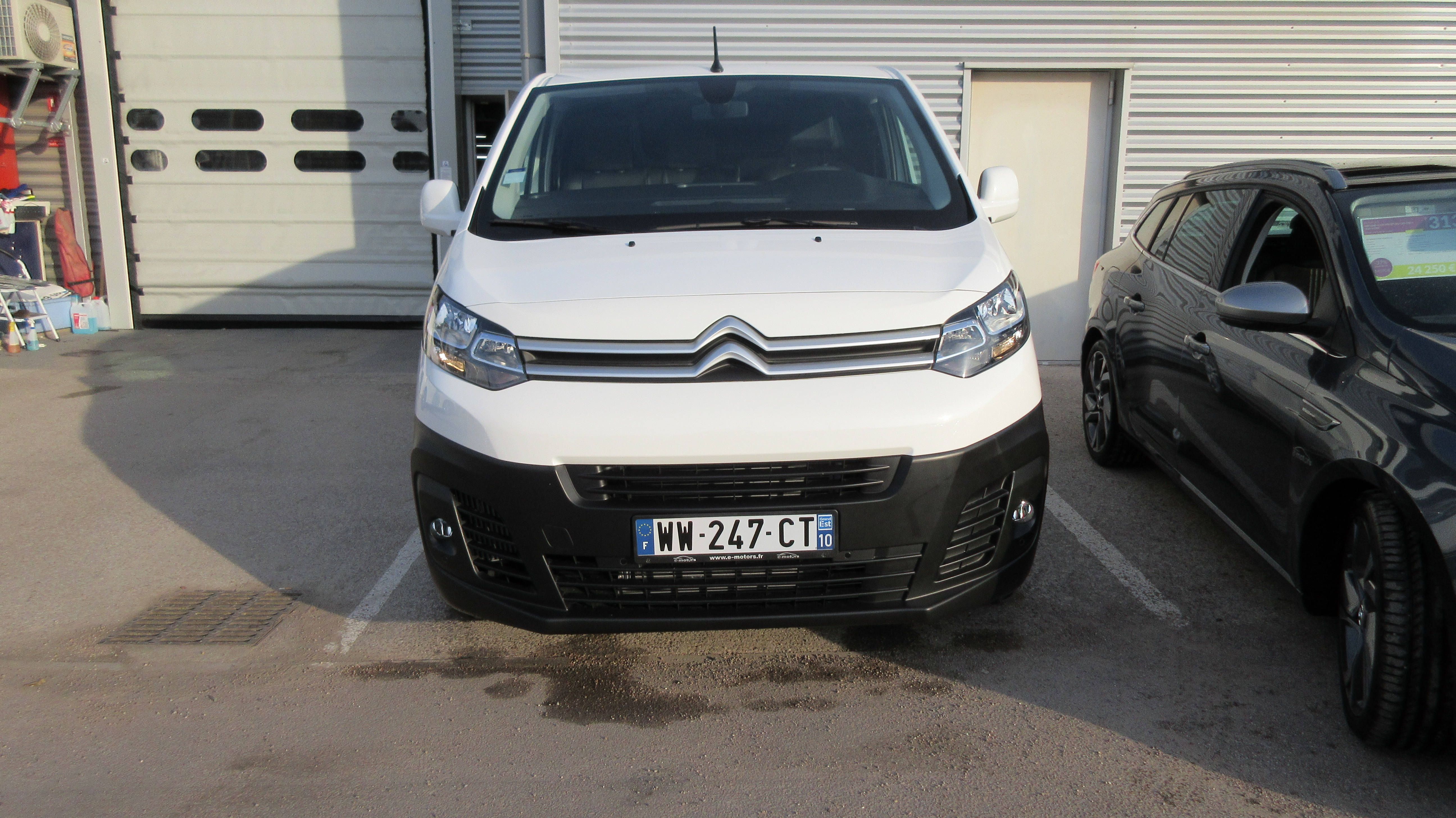 Avis-mandataire-auto-Emotors-Citroen-Jumpy-fourgon-Club-m-bluehdi-120-plus-gps.