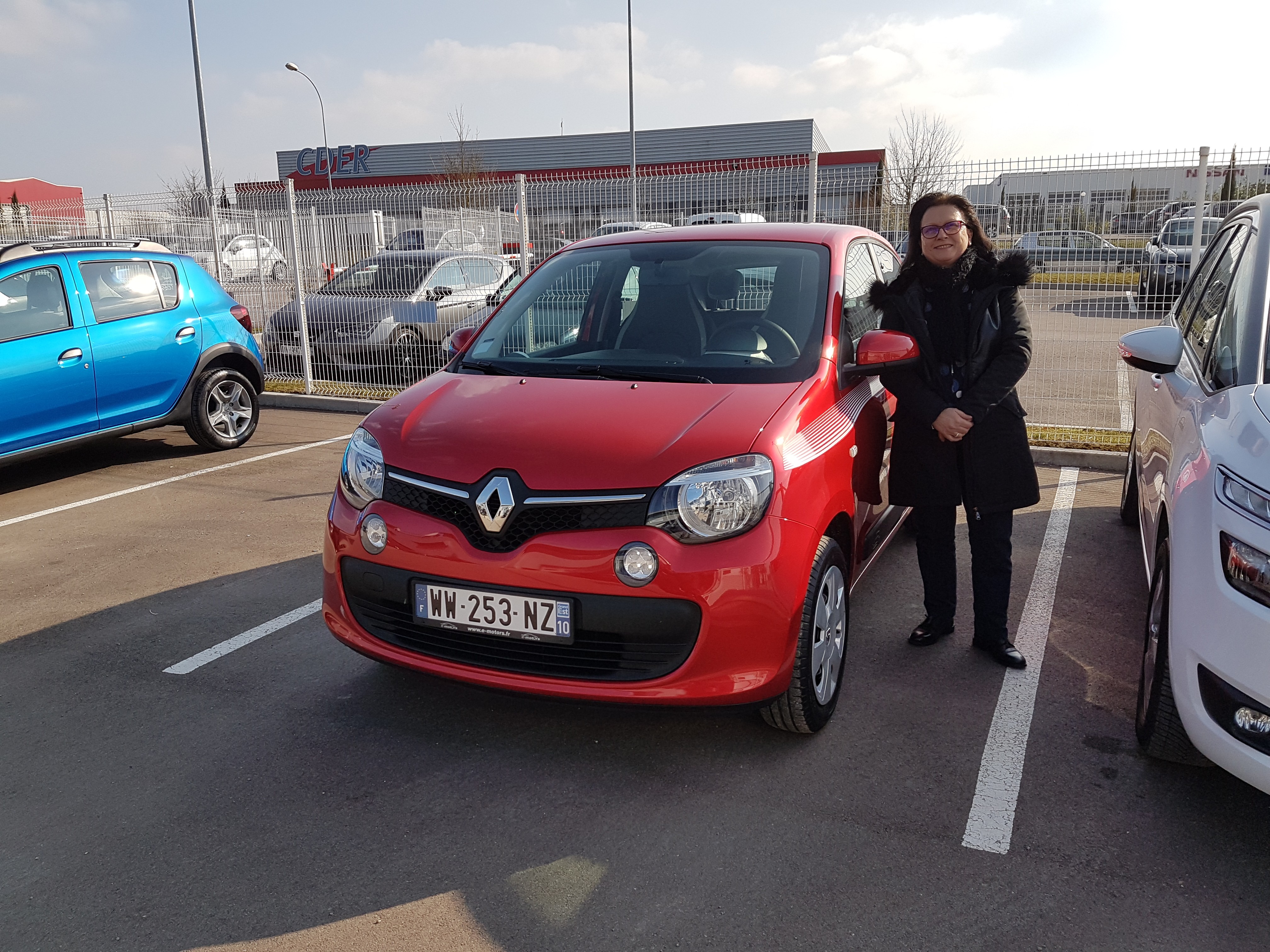 Avis-mandataire-auto-Emotors-Renault-Twingo-Iii-zen-sce-70-s-s.
