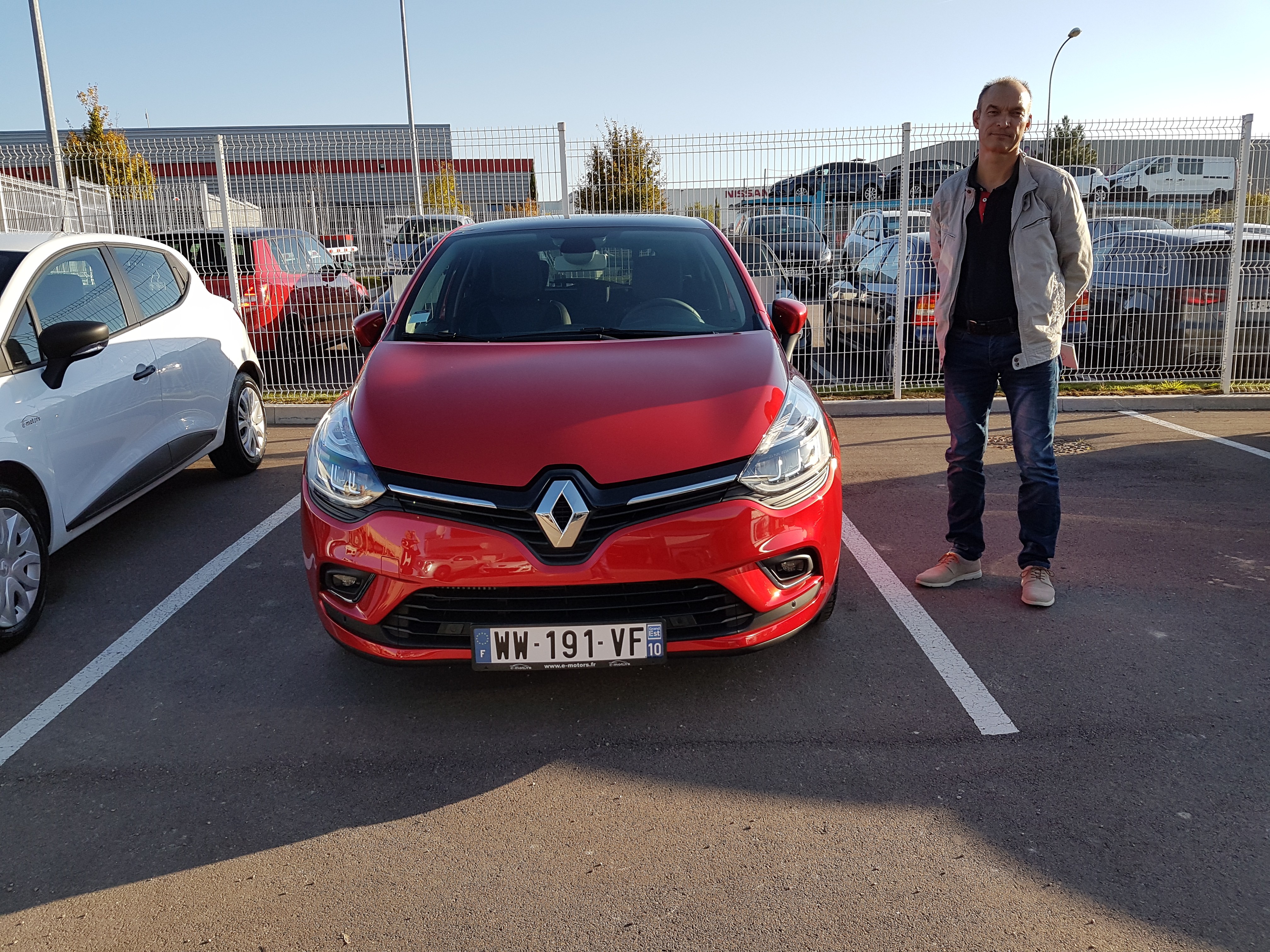 Avis-mandataire-auto-Emotors-Renault-Clio-iv-estate-Clio-estate-intens-dci-110-energy-plus-toit-vitr.