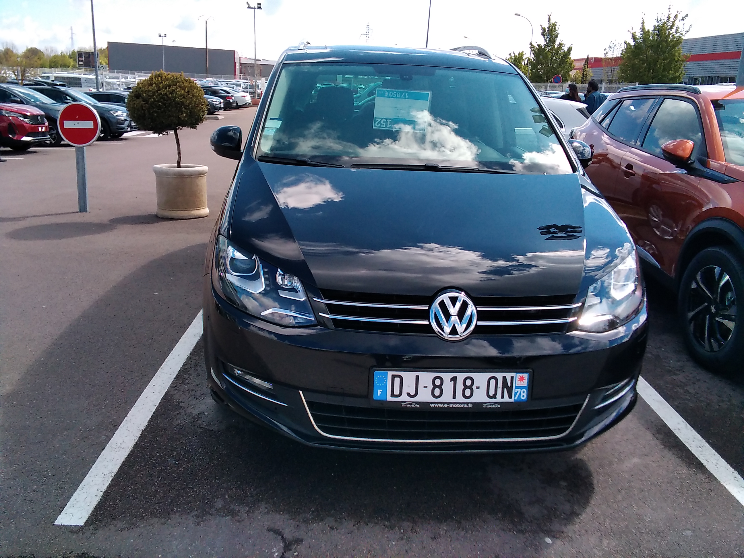 Avis-mandataire-auto-Emotors-Volkswagen-Sharan-2-0-tdi-177-fap-bluemotion-technology-carat-dsg6.