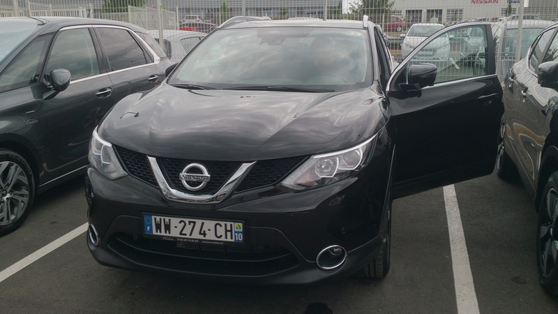 Avis-mandataire-auto-Emotors--Nissan-qashqai-connect-edition-dig-t-115-4x2-plus-toit-vitr-.