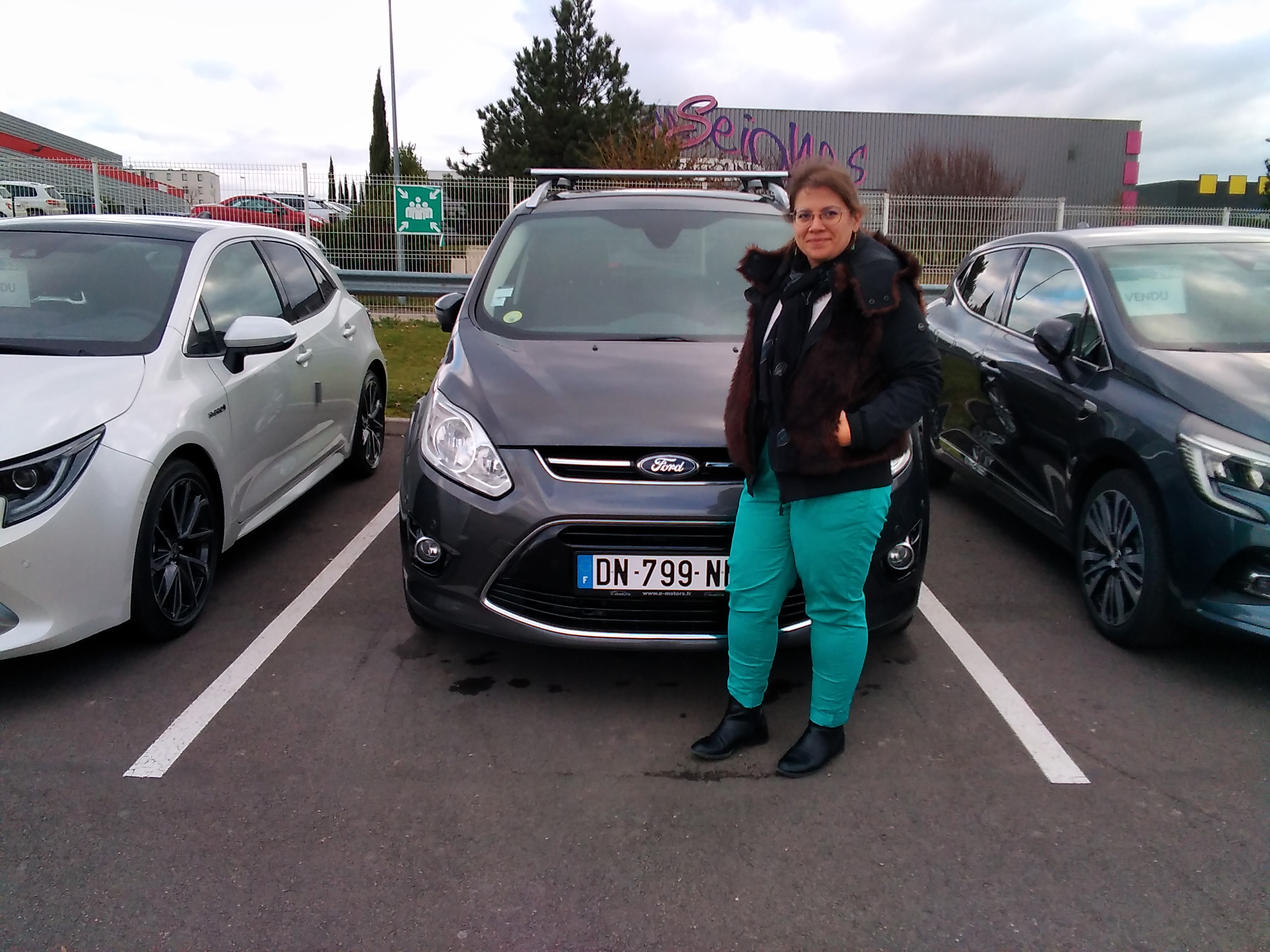 Avis-mandataire-auto-Emotors-Ford-Grand-c-max-1-6-tdci-115-fap-edition.