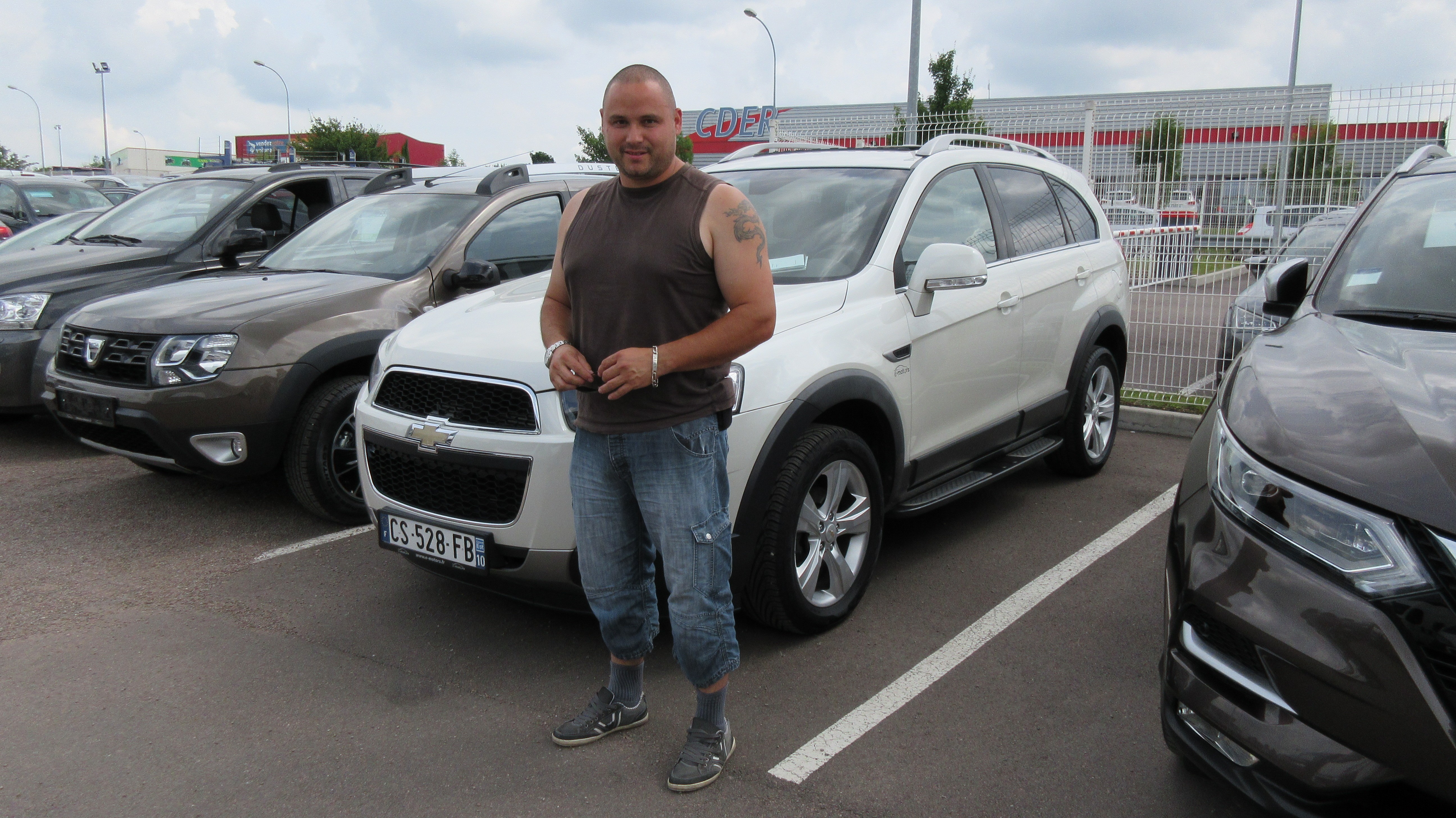 Avis-mandataire-auto-Emotors-Chevrolet-Captiva-Ltz-vcdi-163-4x2-7places-plus-toit-ouvrant.