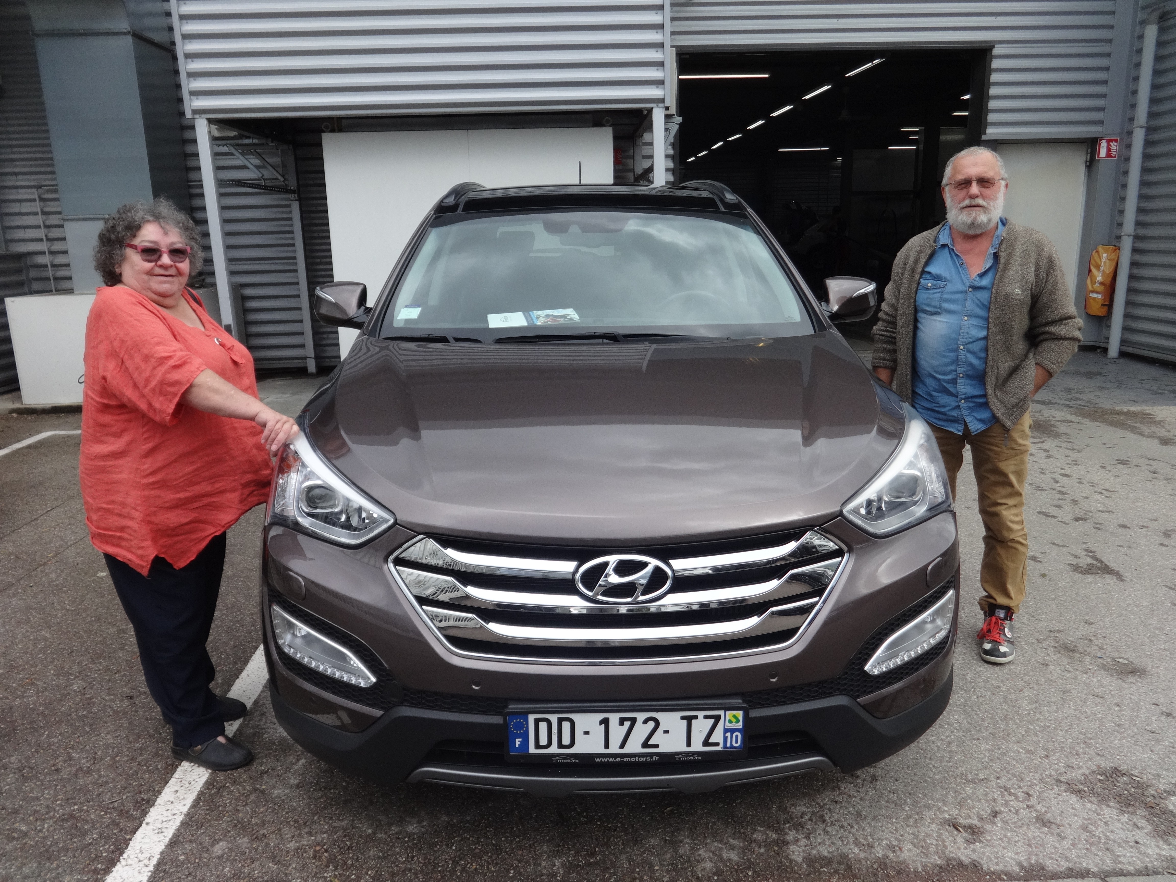 Avis-mandataire-auto-Emotors-Hyundai-Santa-fe-Santa-f-executive-crdi-197-automatique-4x4-7places.