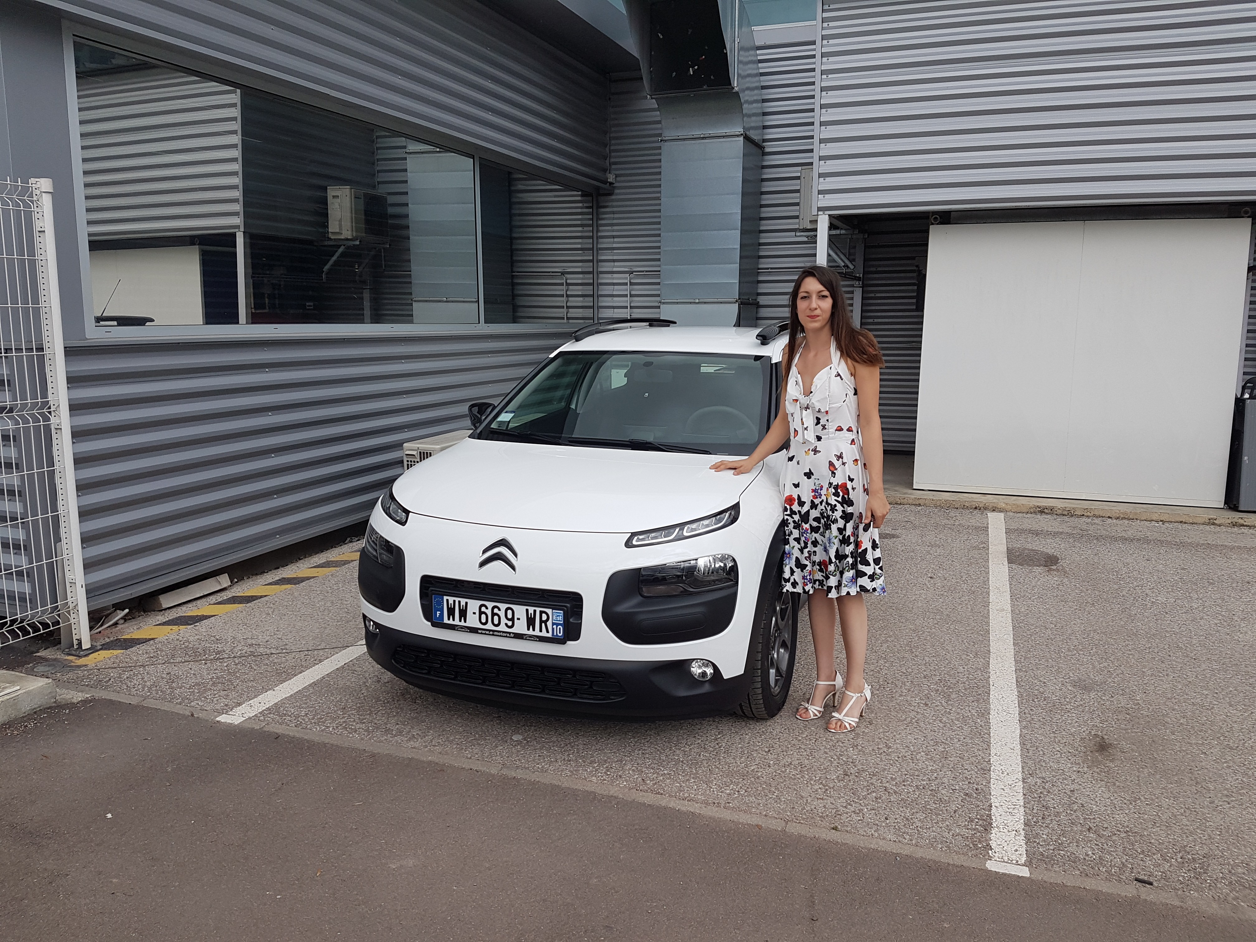 Avis-mandataire-auto-Emotors-Citroen-C4-cactus-Feel-puretech-82.