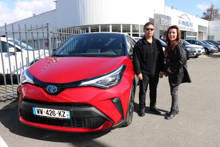 Avis-mandataire-auto-Emotors-Toyota-C-hr-hybride-C-hr-collection-hybride-184.