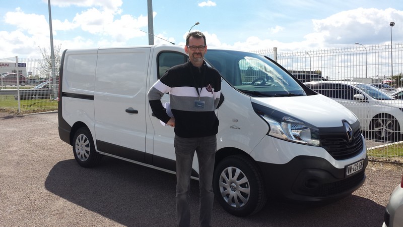 Avis-mandataire-auto-Emotors--Renault-trafic-fourgon-grand-confort-l1h1-dci-120-energy-1000kg-.