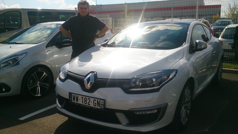 Avis-mandataire-auto-Emotors--Renault-megane-iii-coup-gt-line-tce-130-edc-.