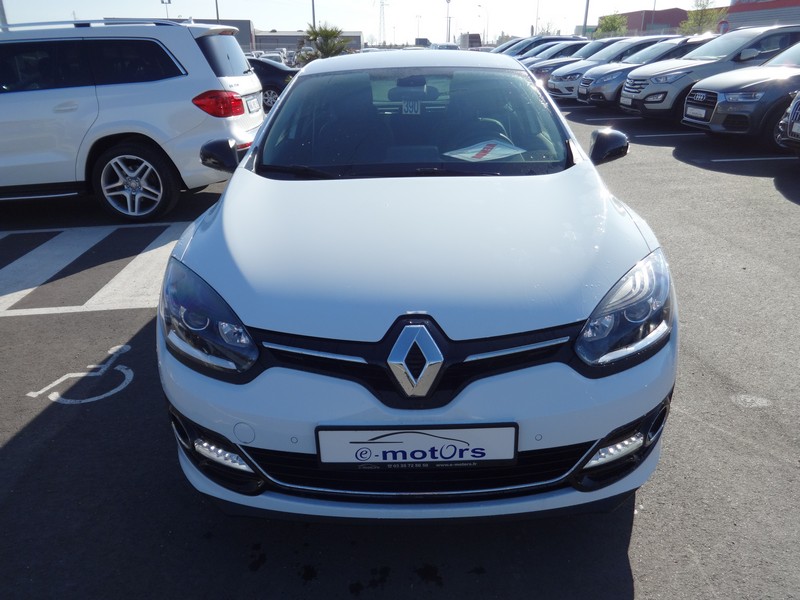 Avis-mandataire-auto-Emotors--Renault-megane-iii-bose-tce-130-energy-.
