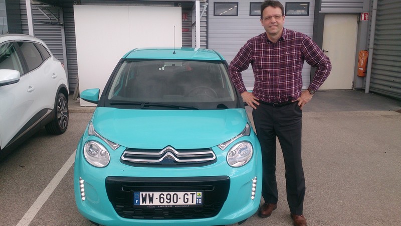 Avis-mandataire-auto-Emotors--Citroen-c1-shine-vti-68-etg-5-portes-.