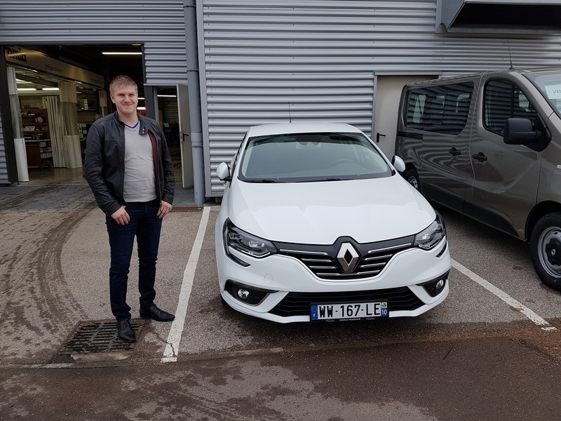 Avis-mandataire-auto-Emotors-Renault-Megane-iv-berline-M-gane-iv-berline-intens-dci-130-energy-plus-bose.