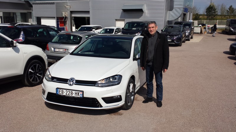 Avis-mandataire-auto-Emotors--Volkswagen-golf-carat-r-line-tsi-150-act-dsg-5p-plus-x-non-plus-toit-panoramique-.