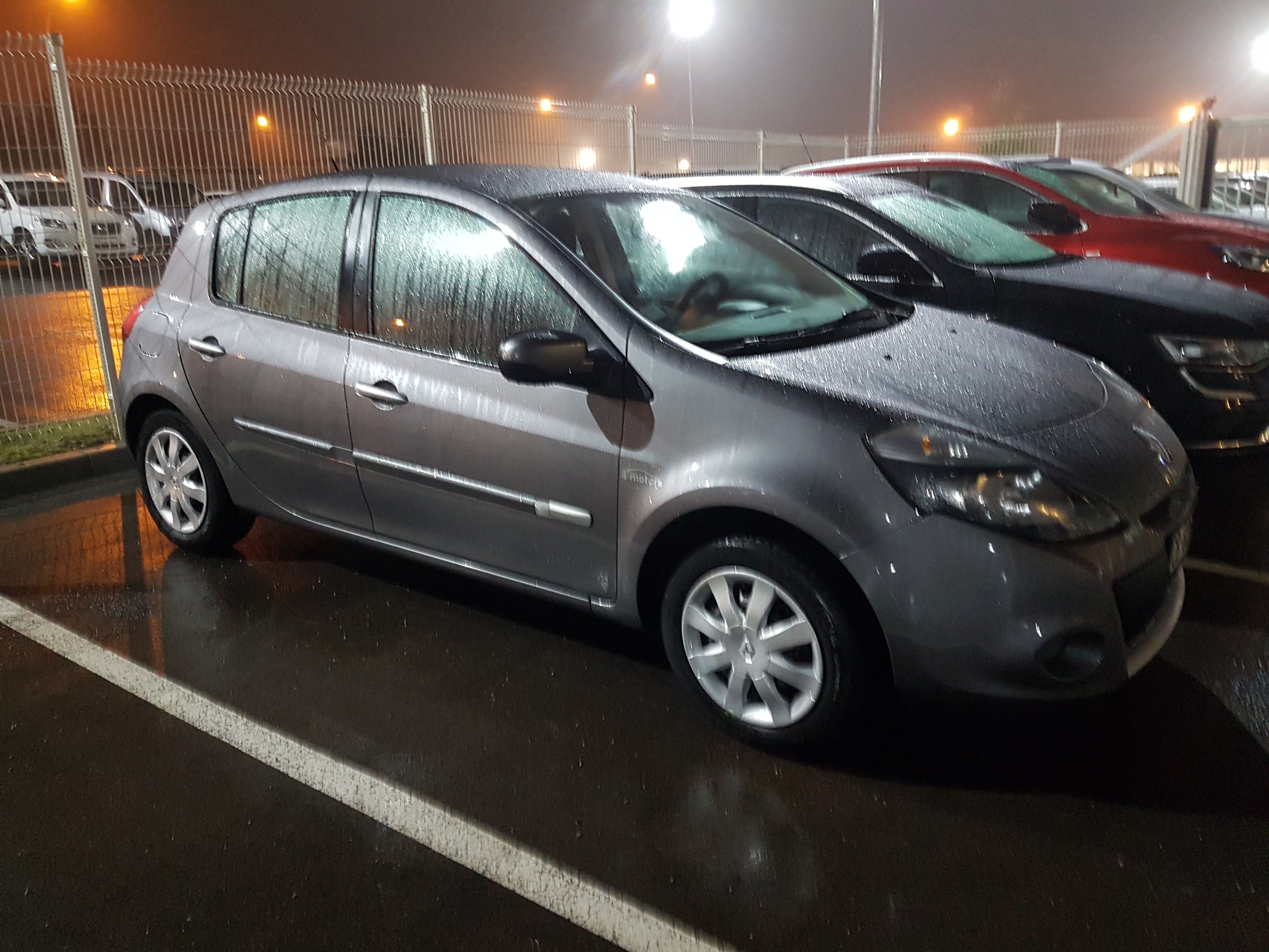 Avis-mandataire-auto-Emotors-Renault-Clio-Iii-expression-clim-dci-75-5portes.