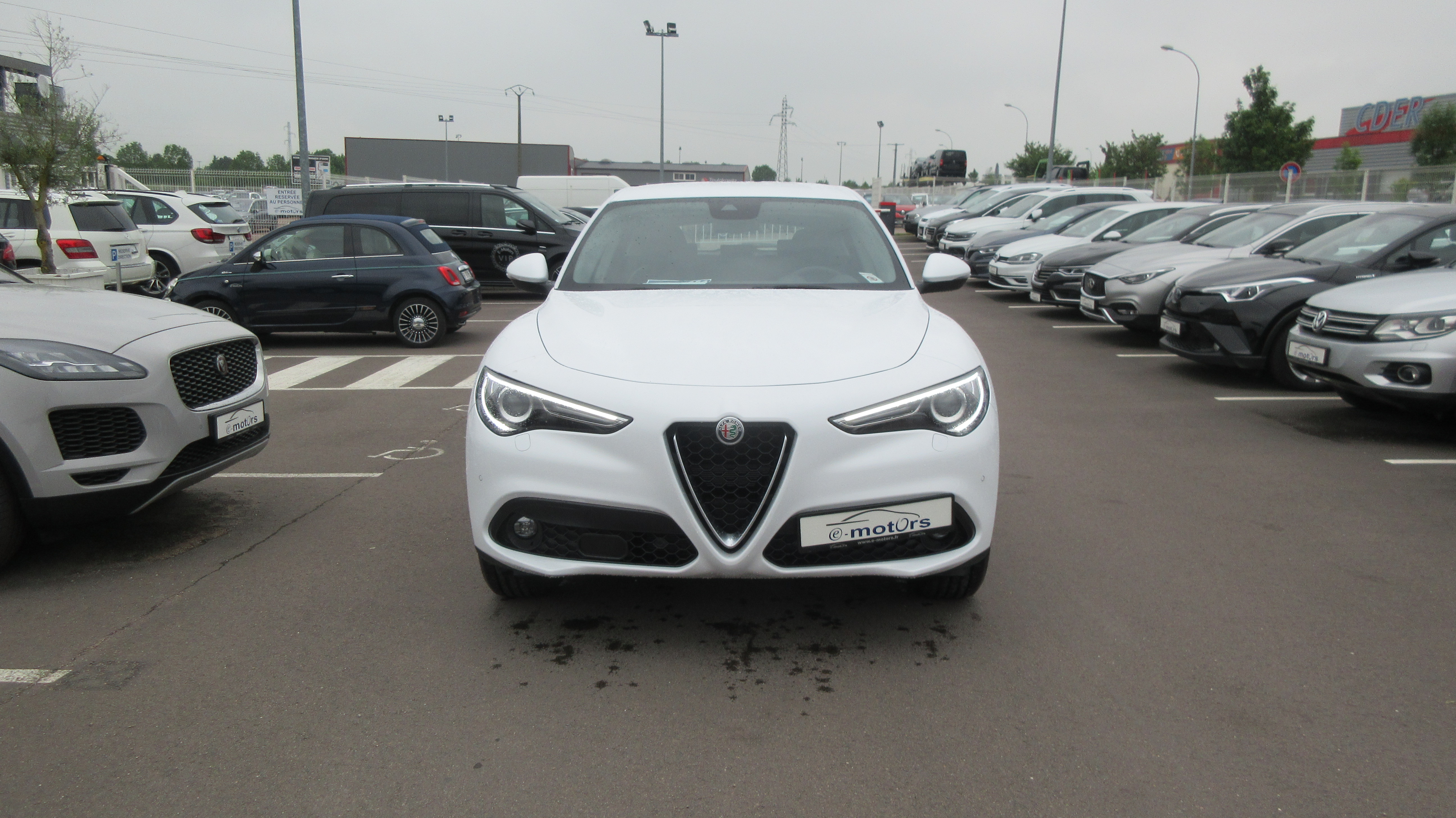Avis-mandataire-auto-Emotors-Alfa romeo-Stelvio-Super-jtdm-180-at8-4x2.