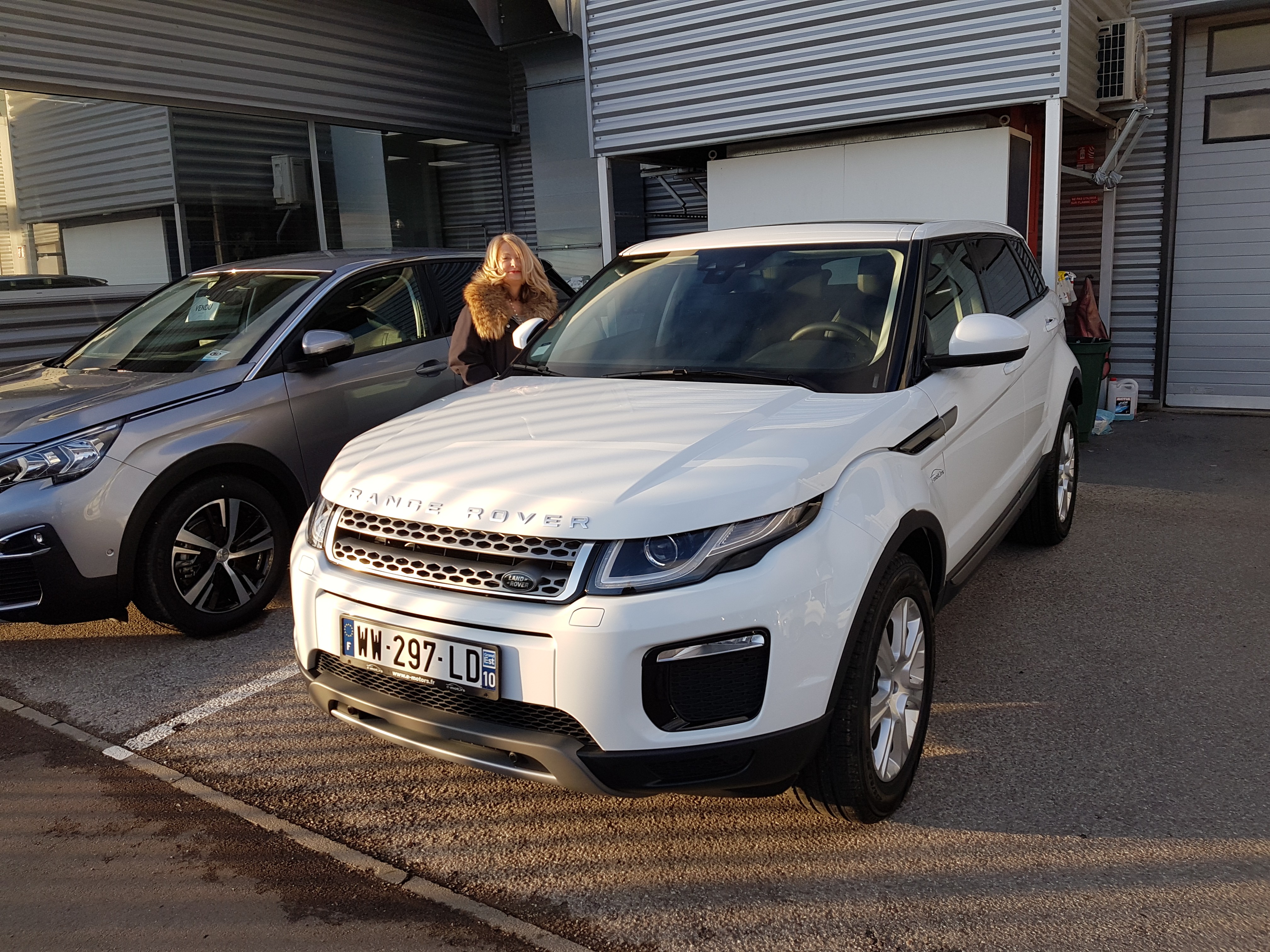 Avis-mandataire-auto-Emotors-Land rover-Range-rover-evoque-Mark-iii-se-td4-150-a.