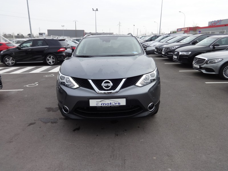 Avis-mandataire-auto-Emotors--Nissan-qashqai-n-connecta-dci-130-4x2-plus-pack-design-.