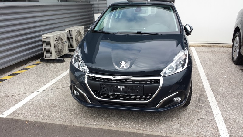 Avis-mandataire-auto-Emotors-Peugeot-208-Allure-puretech-110-5p-plus-gps.