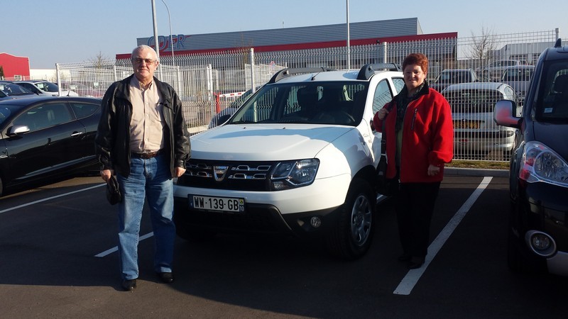 Avis-mandataire-auto-Emotors--Dacia-duster-laur-ate-dci-110-4x2-.