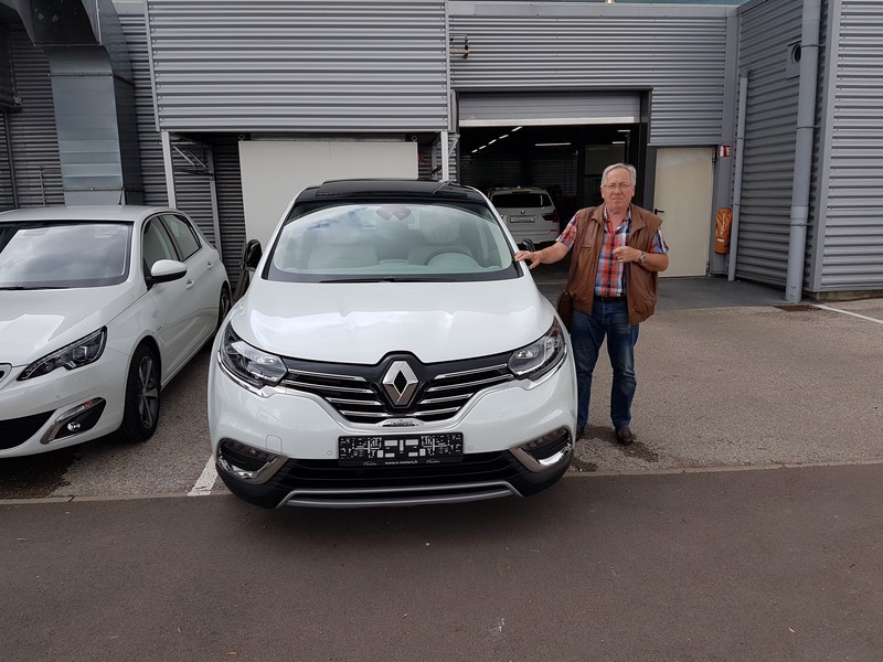 Avis-mandataire-auto-Emotors-Renault-Espace-Initiale-paris-dci-160-energy-edc-7places-plus-cuir-cama-eux-plus-toit-vitr.