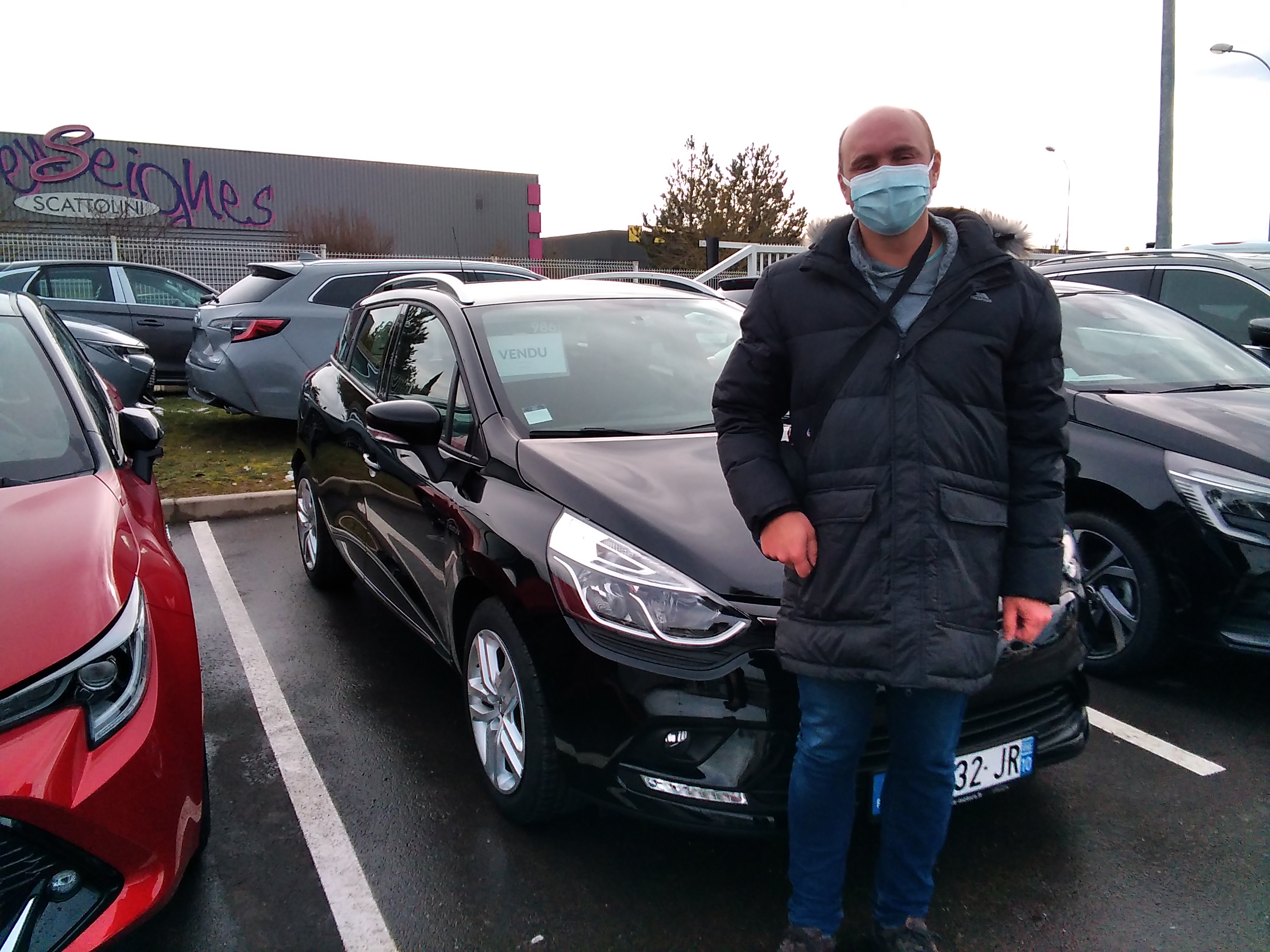 Avis-mandataire-auto-Emotors-Renault-Clio-iv-estate-Clio-zen-estate-tce-90-plus-gps.