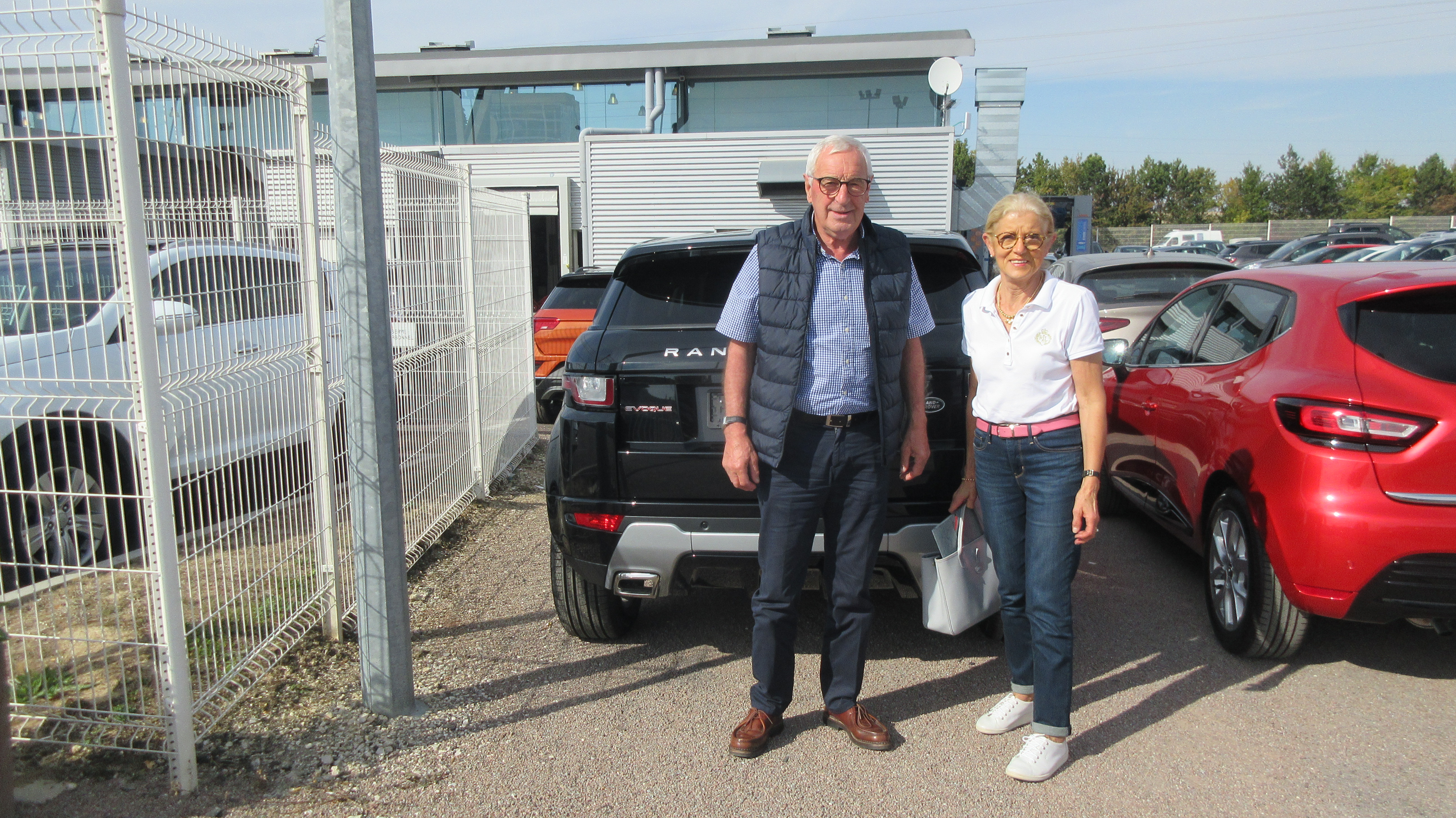 Avis-mandataire-auto-Emotors-Land rover-Range-rover-evoque-Se-dynamic-td4-150-bva.