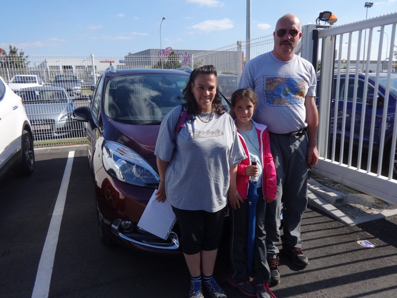 Avis-mandataire-auto-Emotors--Renault-grand-scenic-iii-bose-dci-130-energy-7-places-plus-toit-vitr-.