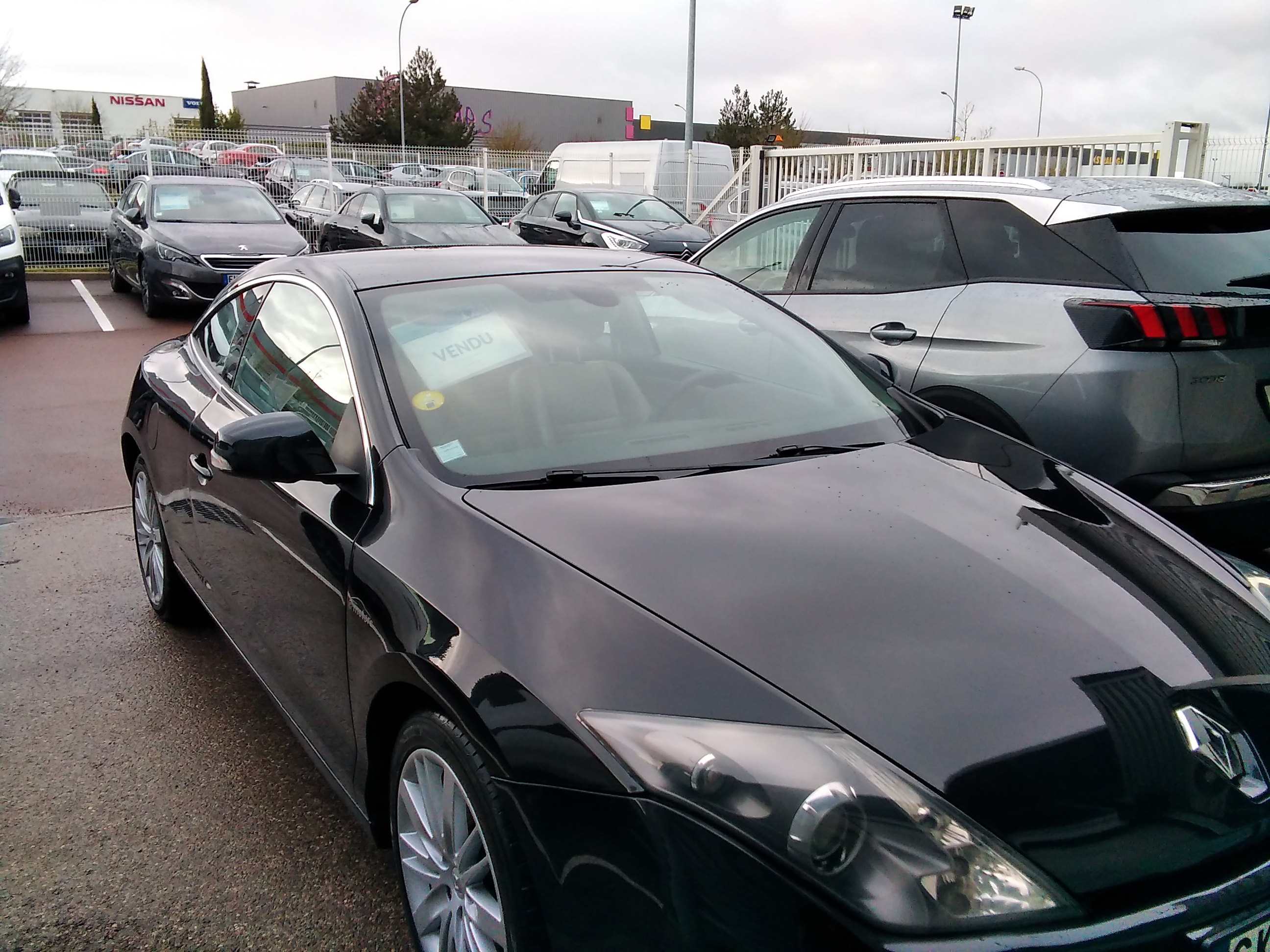 Avis-mandataire-auto-Emotors-Renault-Laguna-coupe-Laguna-coup-2-0-dci-150.