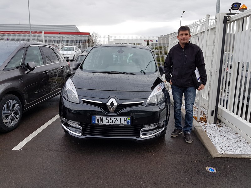 Avis-mandataire-auto-Emotors-Renault-Scenic-Iii-bose-dci-130-energy-plus-toit-vitr-visio.