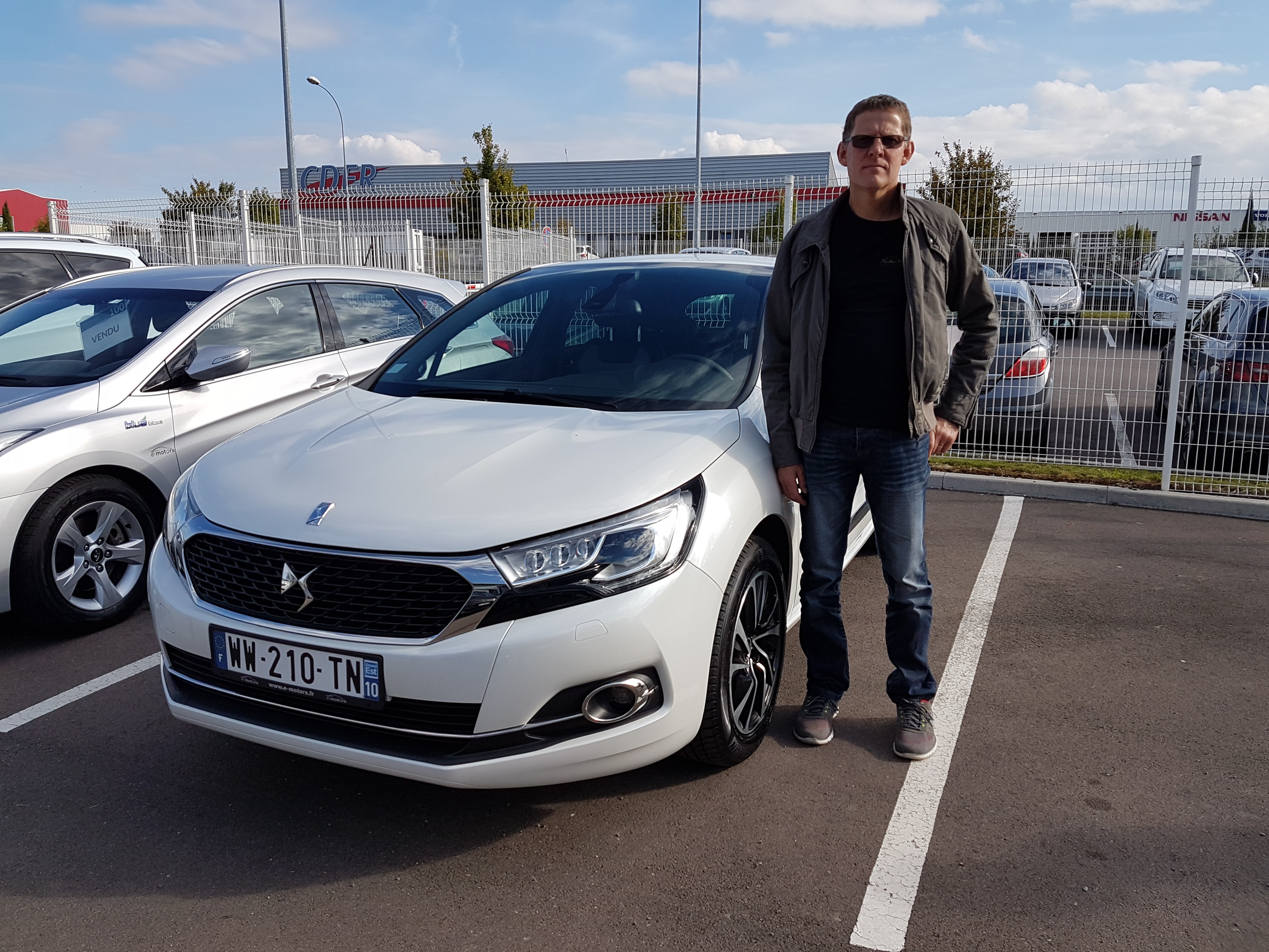 Avis-mandataire-auto-Emotors-Ds-Ds4-Sport-chic-bluehdi-120-s-s-eat6.