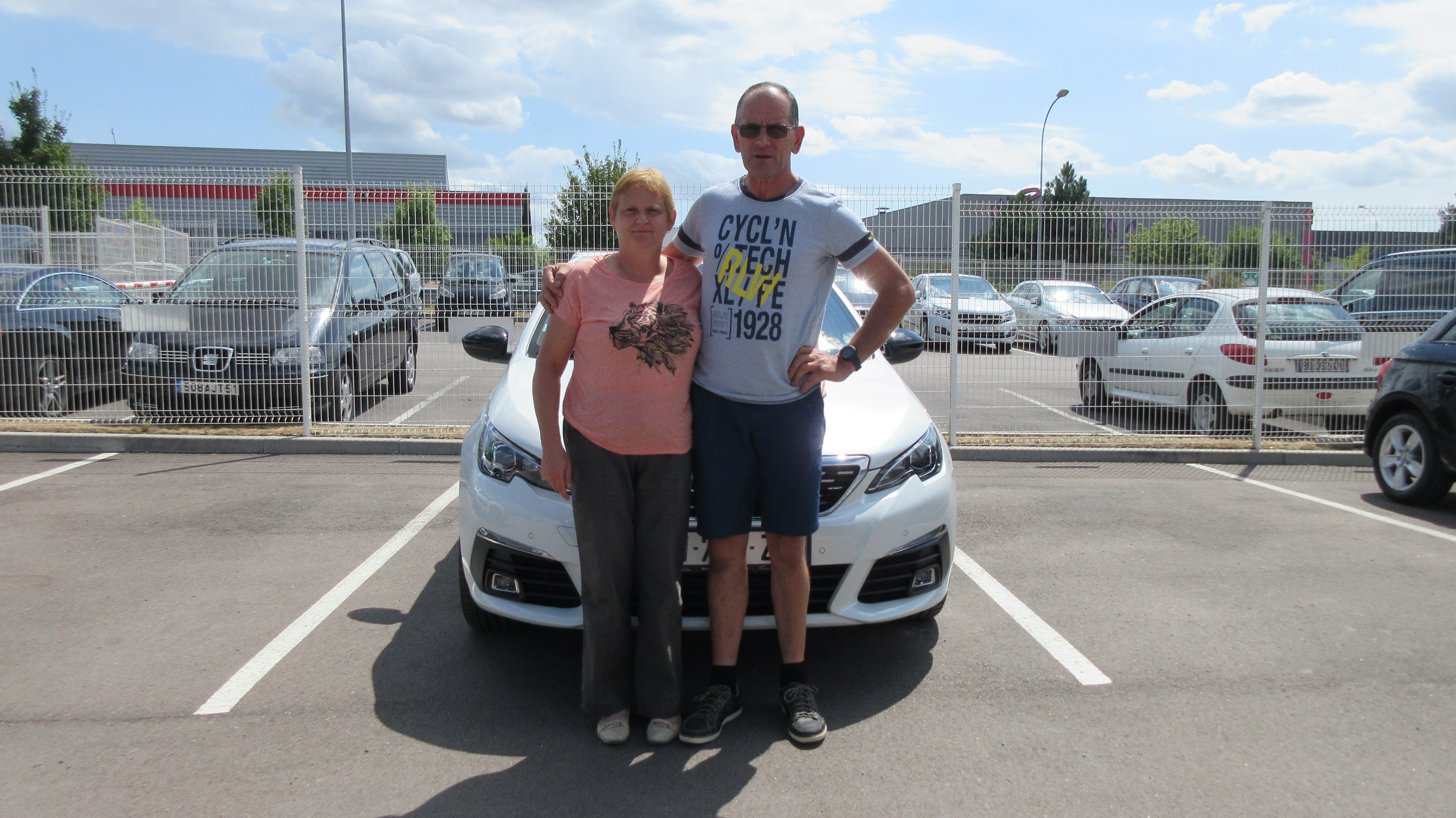 Avis-mandataire-auto-Emotors-Peugeot-308-Gt-line-bluehdi-120-s-s-eat6.