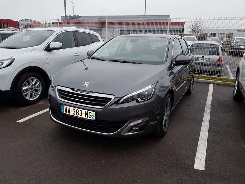 Avis-mandataire-auto-Emotors-Peugeot-308-Allure-bluehdi-120-plus-jantes-17.