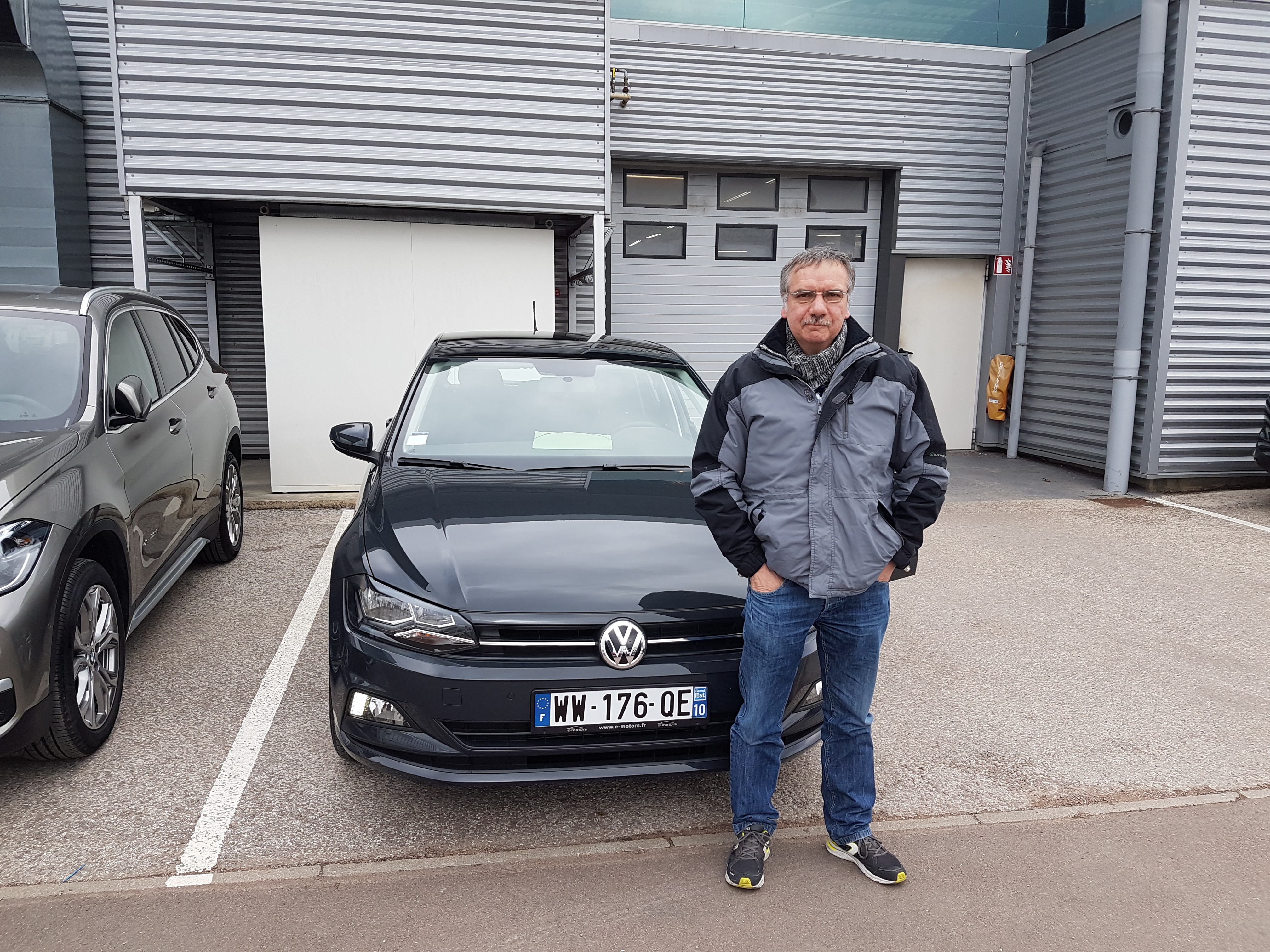 Avis-mandataire-auto-Emotors-Volkswagen-Polo-Confortline-1-0-75.