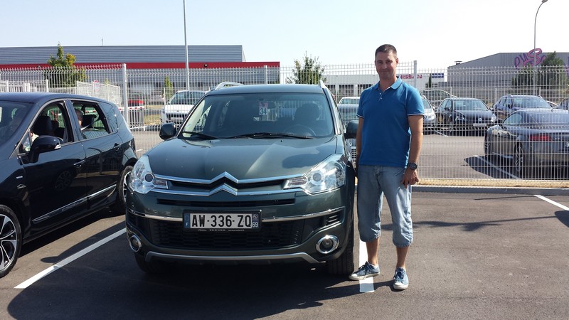 Avis-mandataire-auto-Emotors--Citroen-c-crosser-exclusive-hdi-1607-places-.