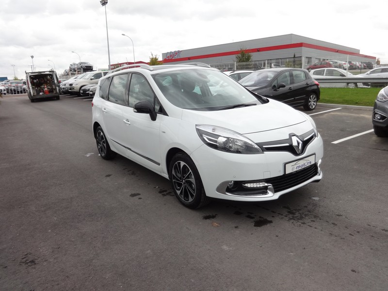 Avis-mandataire-auto-Emotors--Renault-grand-sc-nic-iii-bose-tce-130-energy-7places-.