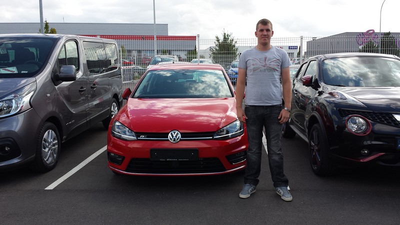 Avis-mandataire-auto-Emotors--Volkswagen-golf-carat-r-line-tsi-150-act-plus-x-non-.