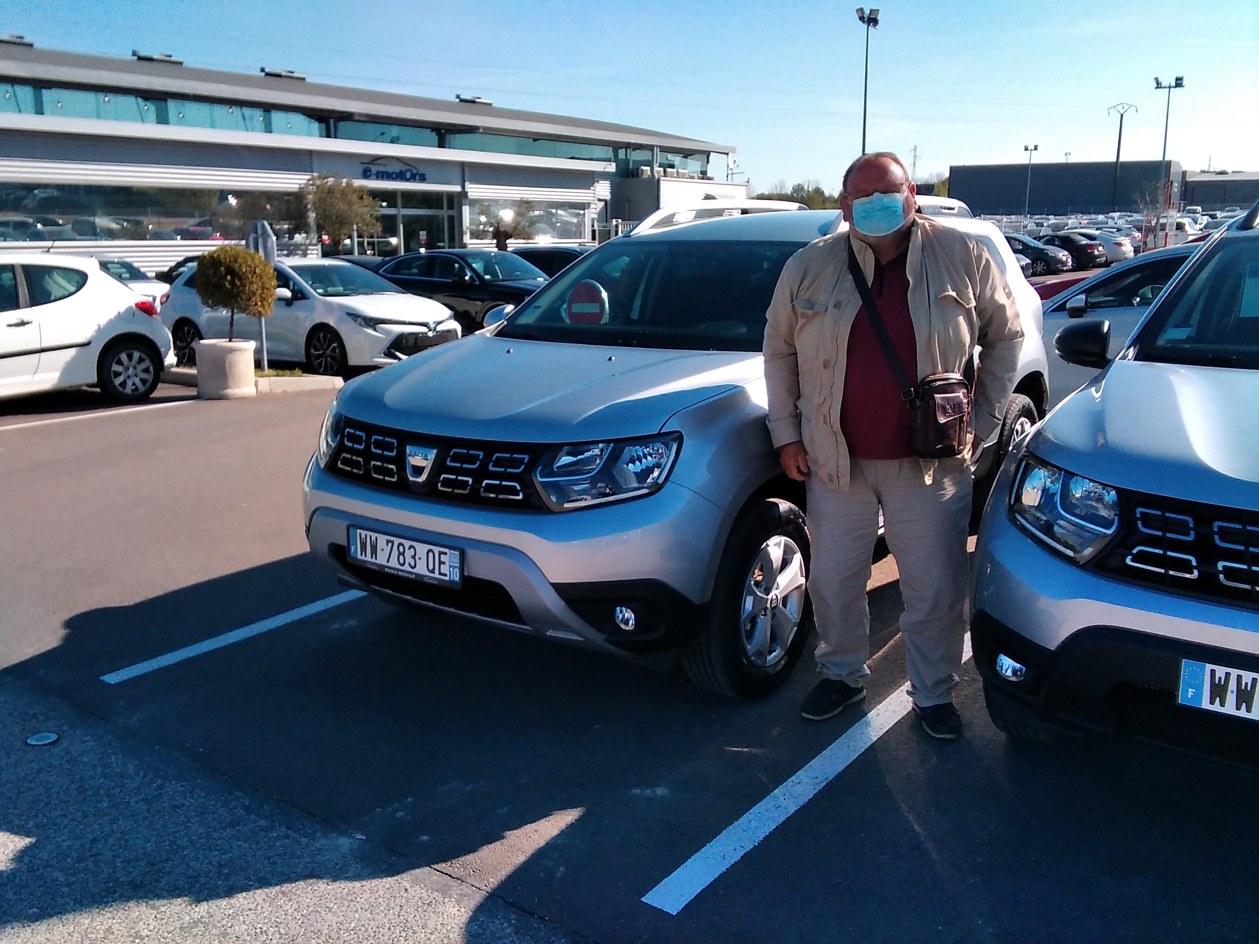 Avis-mandataire-auto-Emotors-Dacia-Duster-Confort-eco-gpl-100-4x2-plus-pack-look.