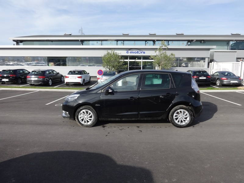 Avis-mandataire-auto-Emotors--Renault-scenic-iii-zen-tce-115-energy-.