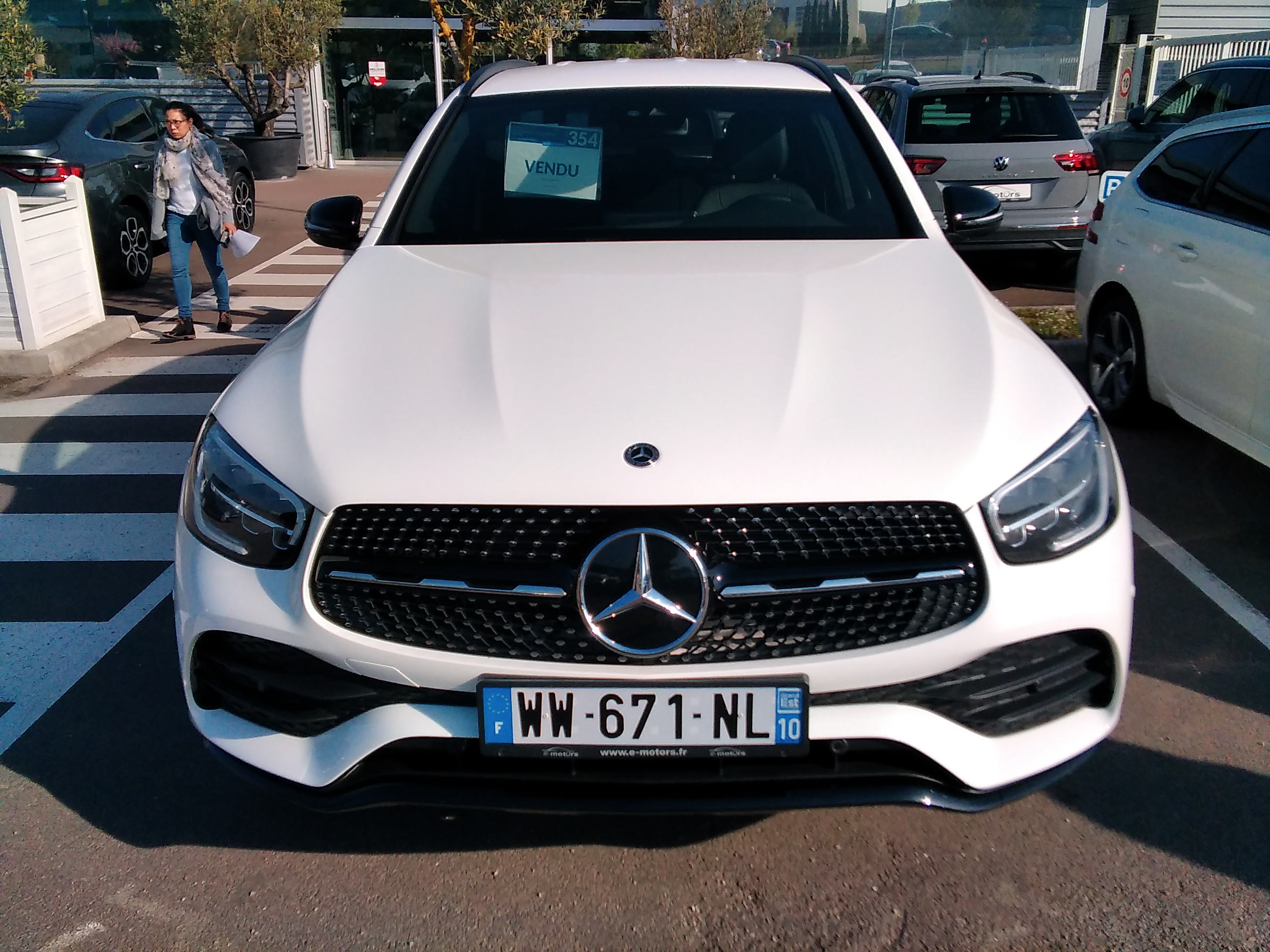 Avis-mandataire-auto-Emotors-Mercedes-Classe-glc-300-e-9g-tronic-4matic-amg-line.