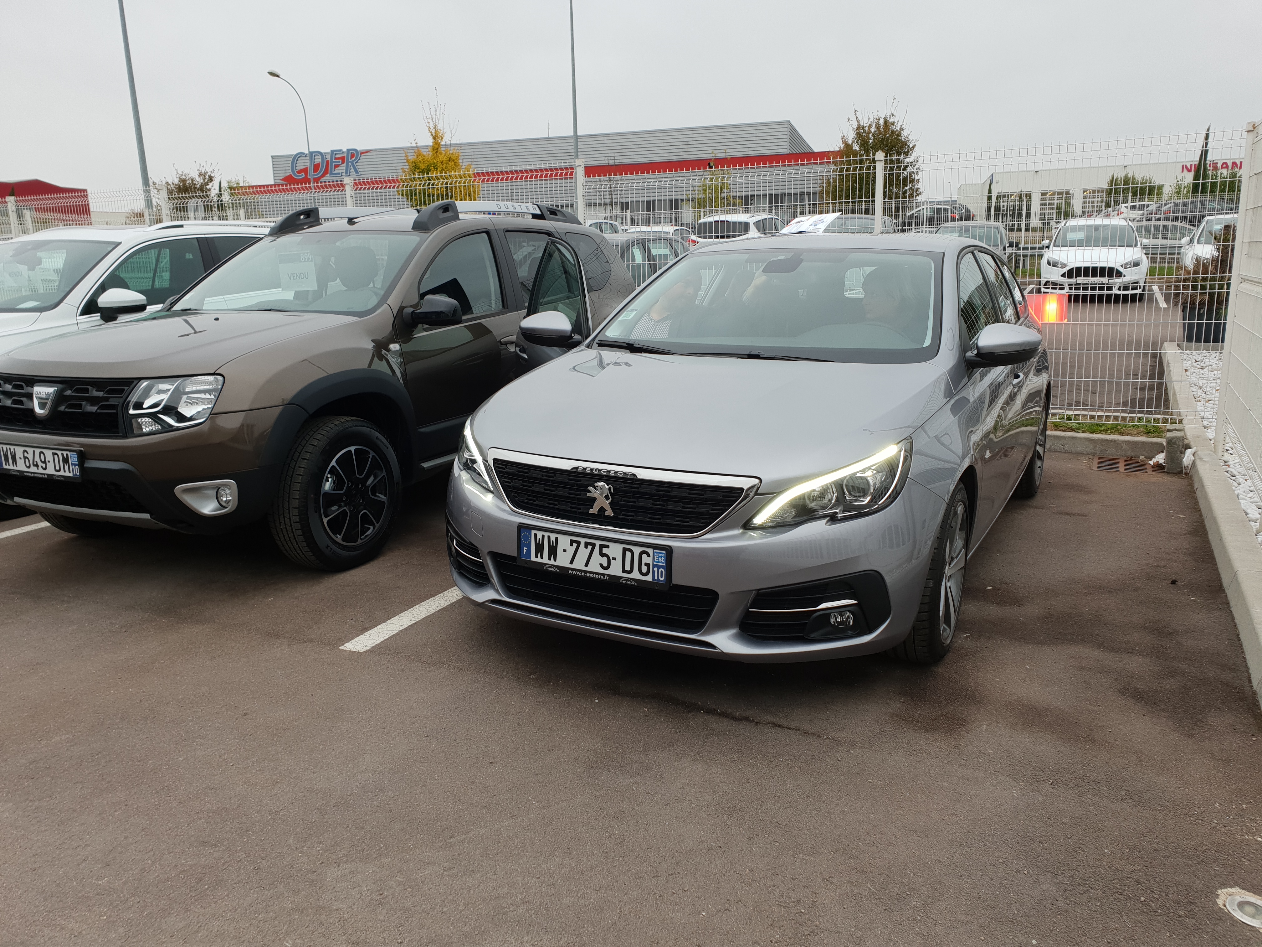 Avis-mandataire-auto-Emotors-Peugeot-308-sw-308-active-sw-bluehdi-130-s-s.