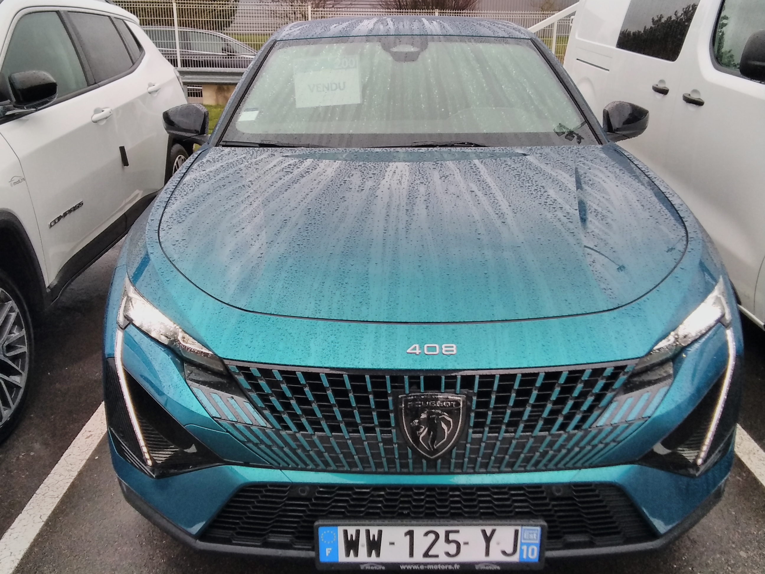 Avis-mandataire-auto-Emotors-Peugeot-408-Puretech-130-eat8-gt.