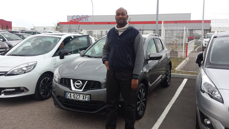 Avis-mandataire-auto-Emotors--Nissan-qashqai-connect-edition-dci-110-4x2-.