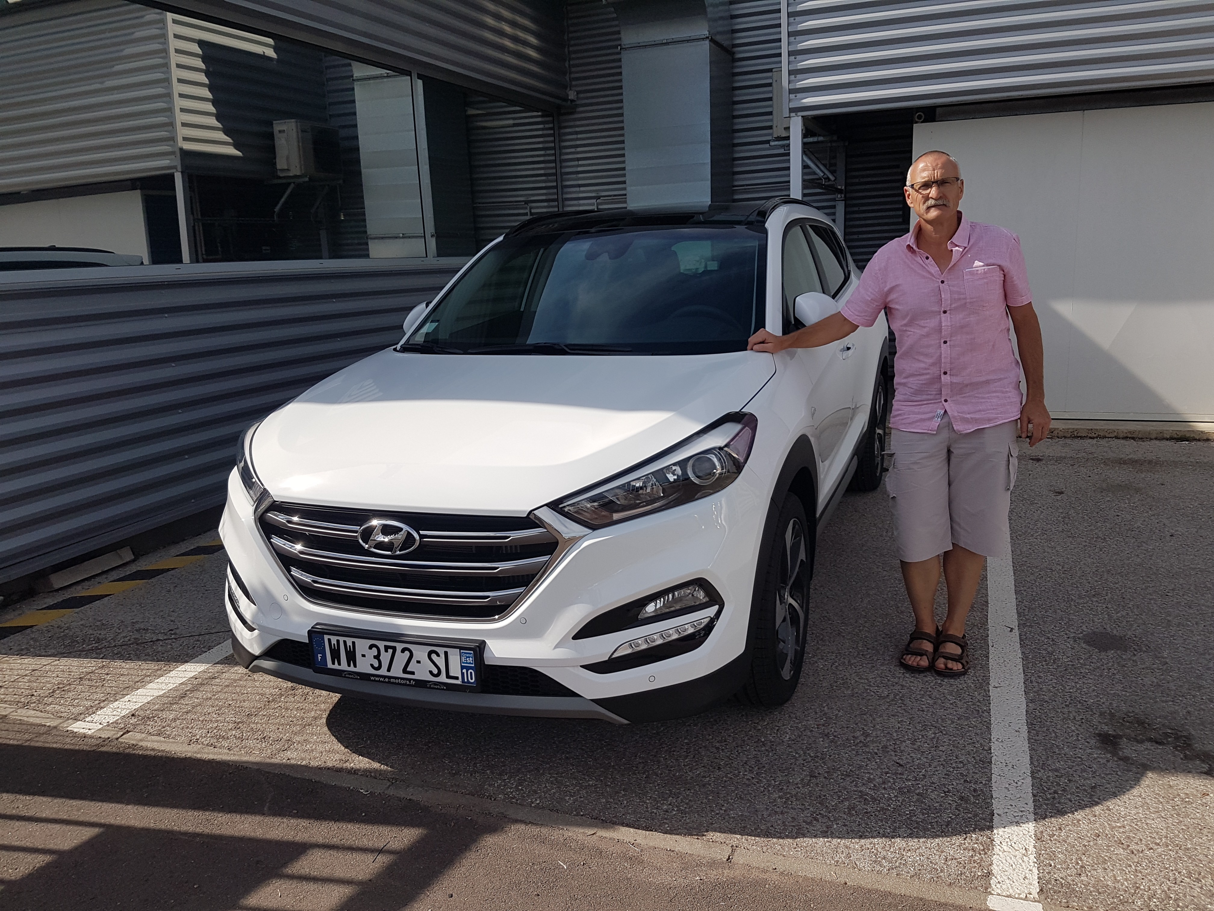 Avis-mandataire-auto-Emotors-Hyundai-Tucson-Creative-crdi-141-dct-7-4x2.