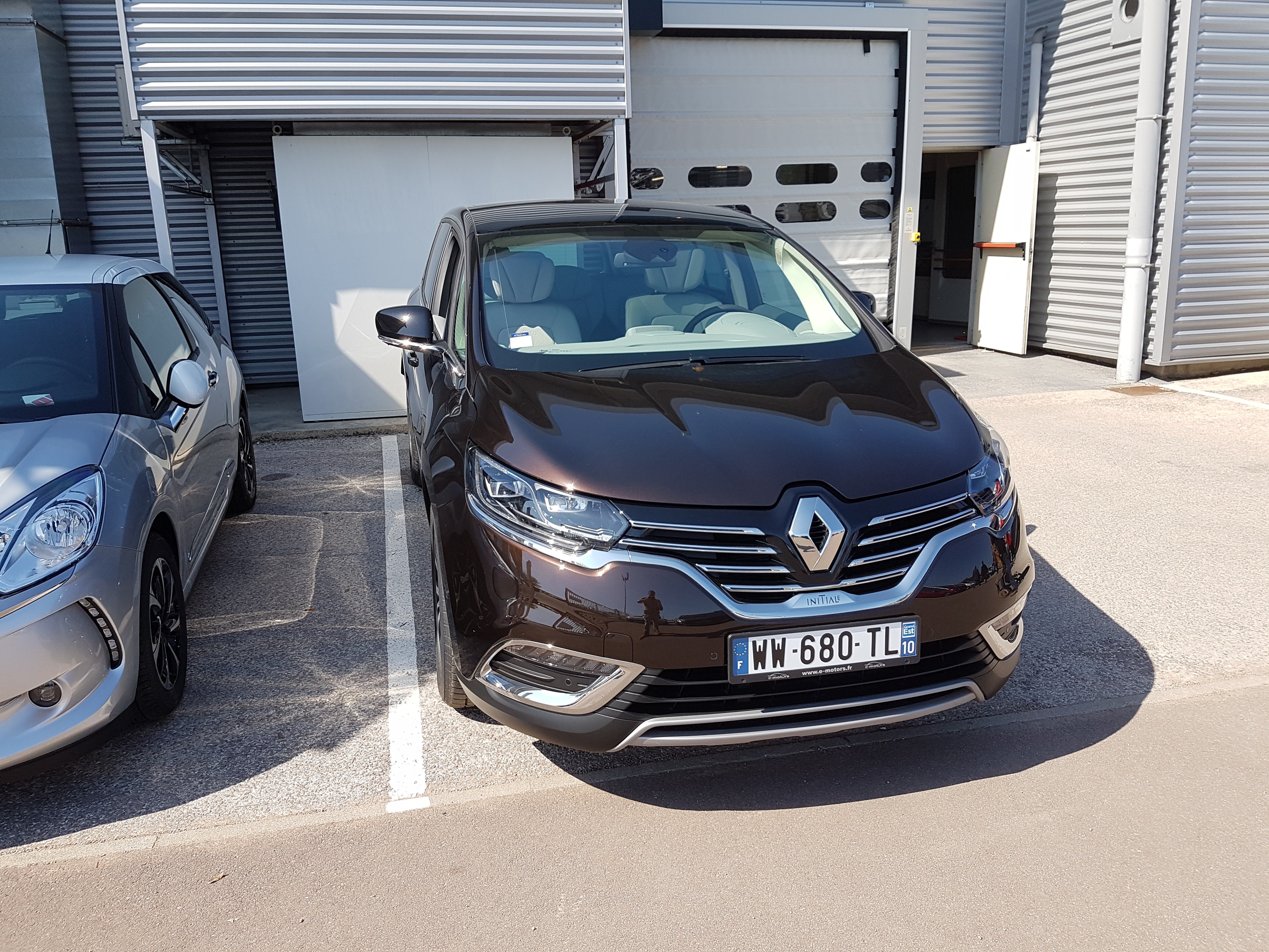 Avis-mandataire-auto-Emotors-Renault-Espace-Initiale-paris-tce-225-edc-energy.