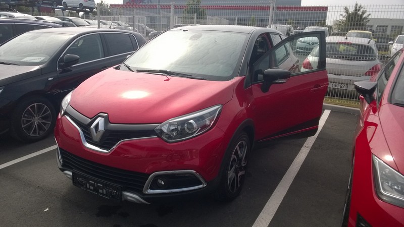 Avis-mandataire-auto-Emotors--Renault-captur-helly-hansen-tce-120-edc-.