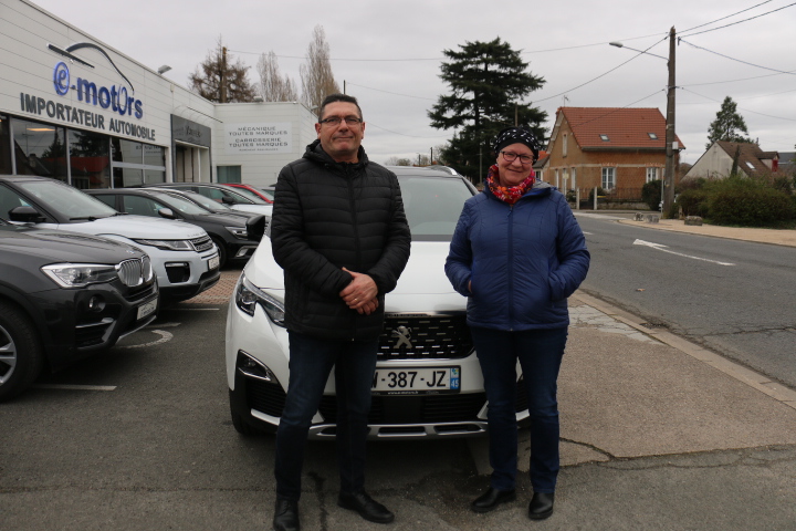 Avis-mandataire-auto-Emotors-Peugeot-5008-Gt-line-bluehdi-130-s-s-eat8.