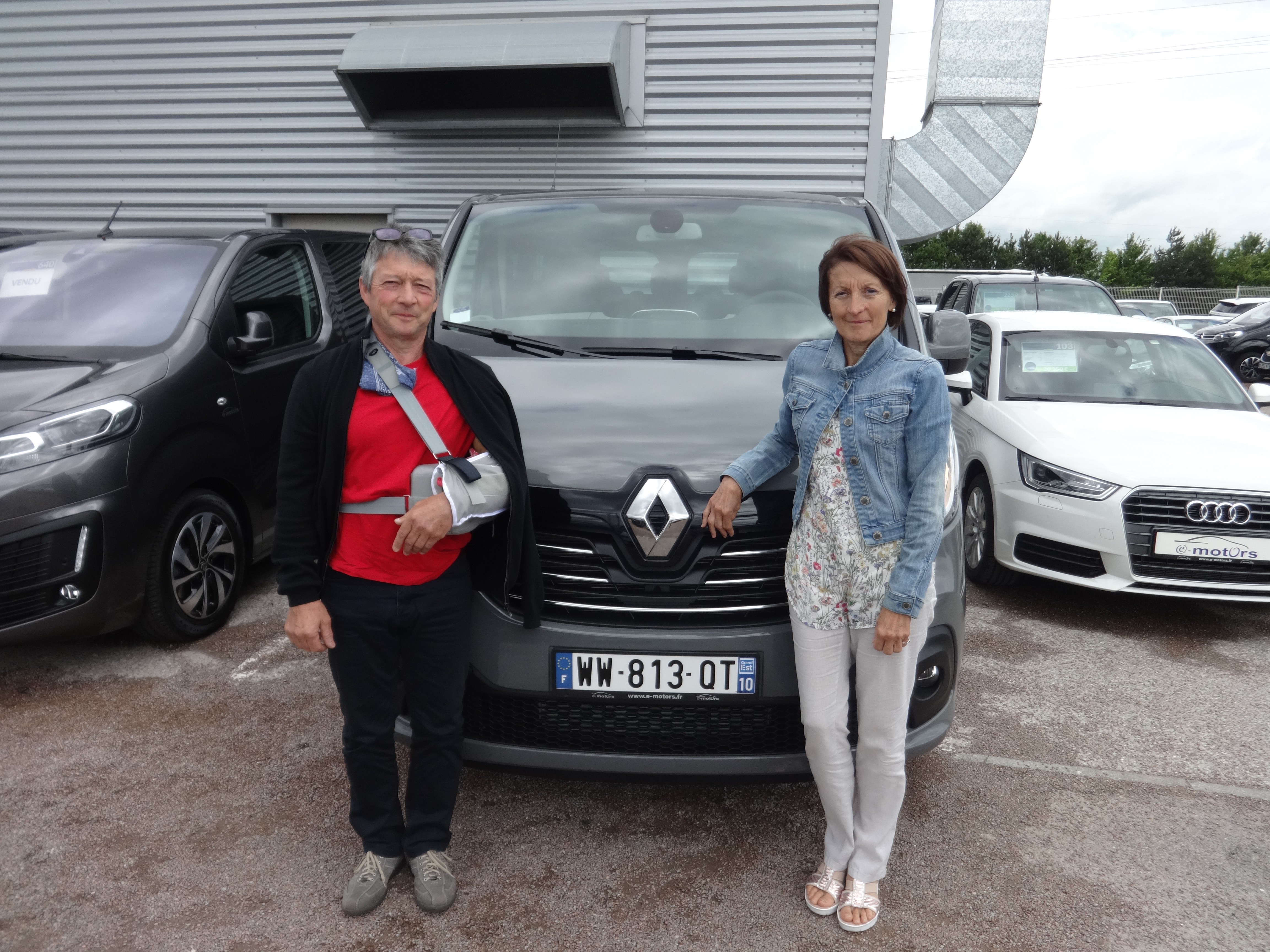 Avis-mandataire-auto-Emotors-Renault-Trafic-combi-Intens-dci-145-energy.