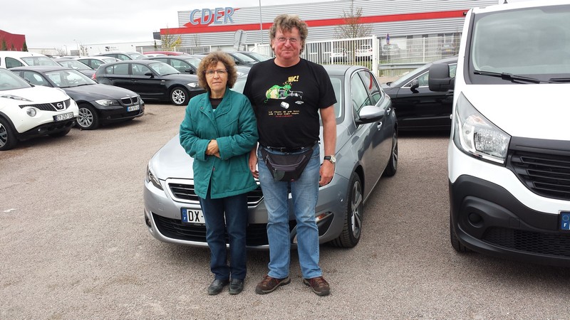 Avis-mandataire-auto-Emotors--Peugeot-308-allure-bluehdi-120-plus-jantes-17-.