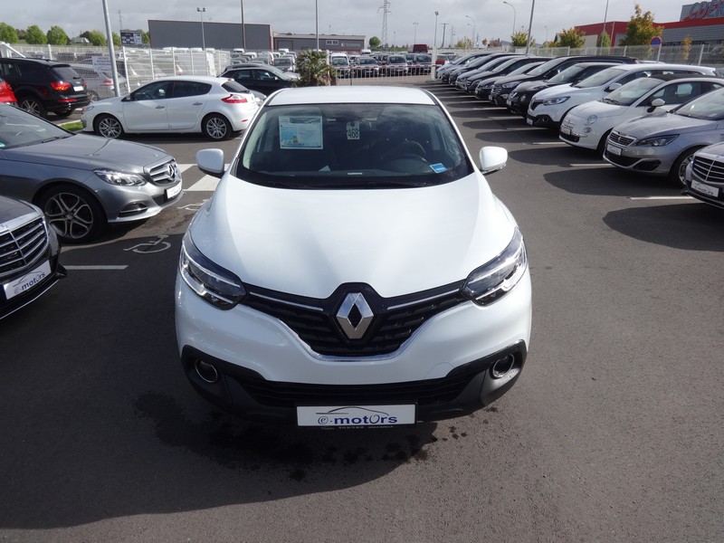 Avis-mandataire-auto-Emotors-Renault-Kadjar-Zen-dci-110-energy-plus-gps.