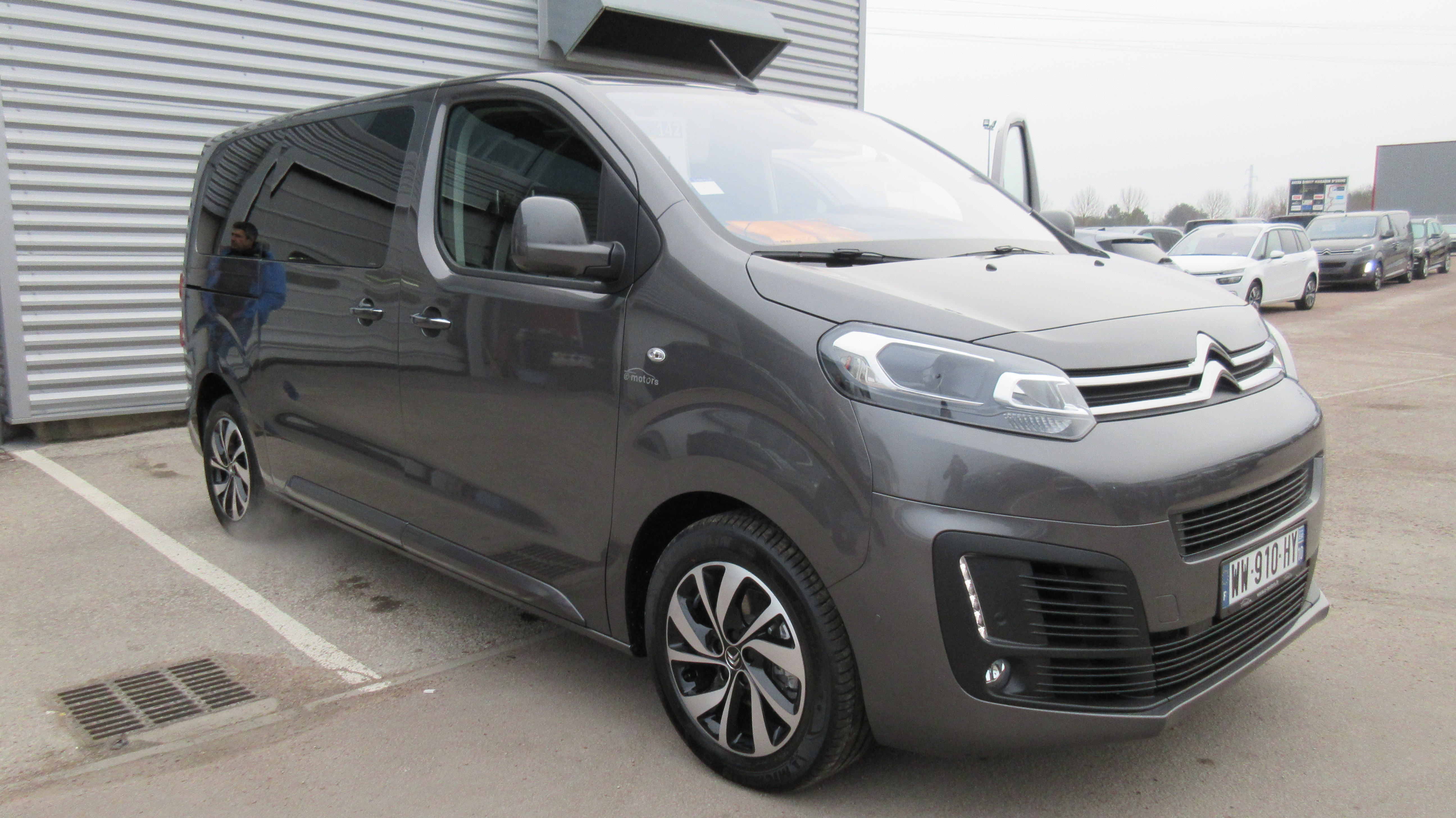 Avis-mandataire-auto-Emotors-Citroen-Spacetourer-Shine-m-bluehdi-150-s-s.